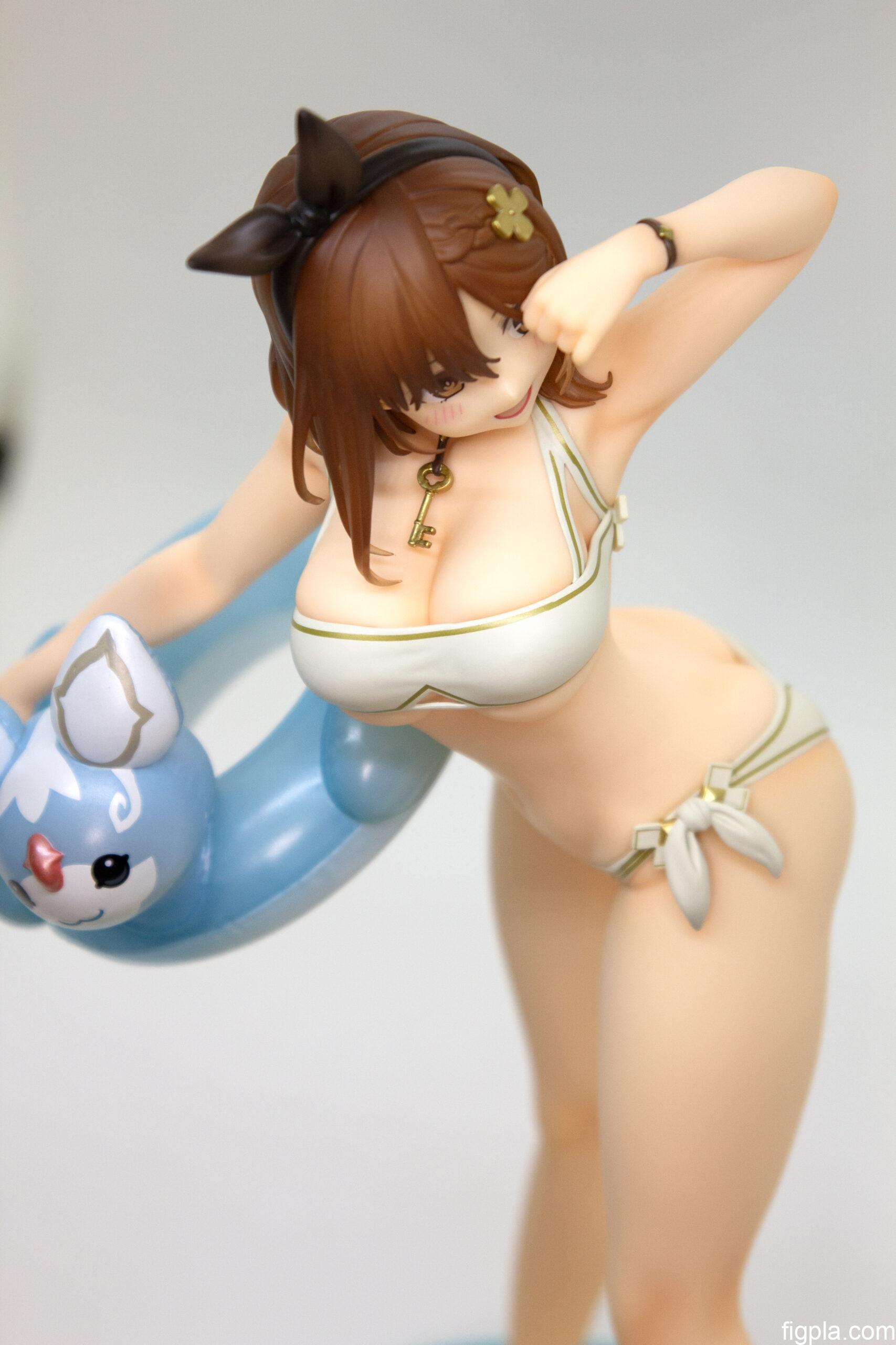 【フィギュアレビュー】ライザのボディーラインが眩しい!ライザのアトリエ2ライザ-白水着ver.-1/6スケールフィギュア